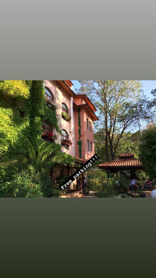 Oleander House And Tennis Club Солнечный берег Экстерьер фото