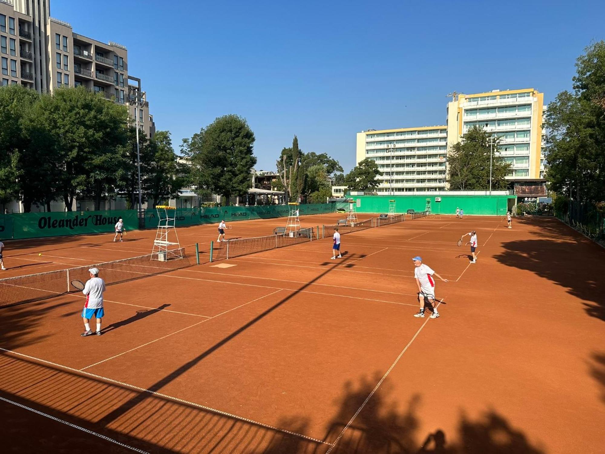Oleander House And Tennis Club Солнечный берег Экстерьер фото
