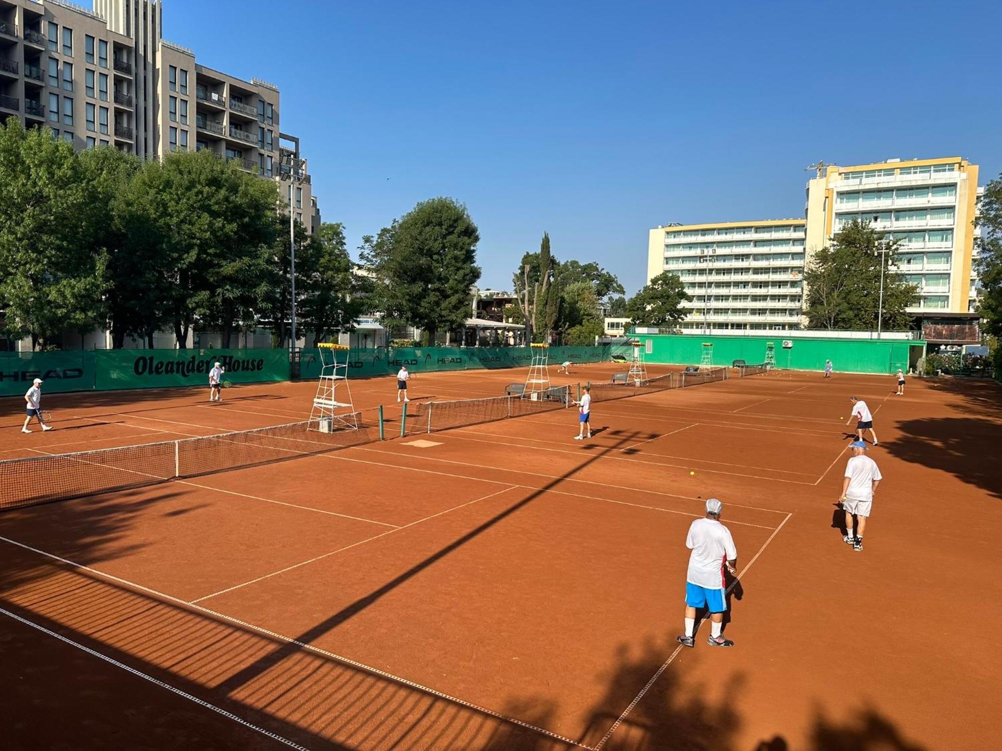 Oleander House And Tennis Club Солнечный берег Экстерьер фото