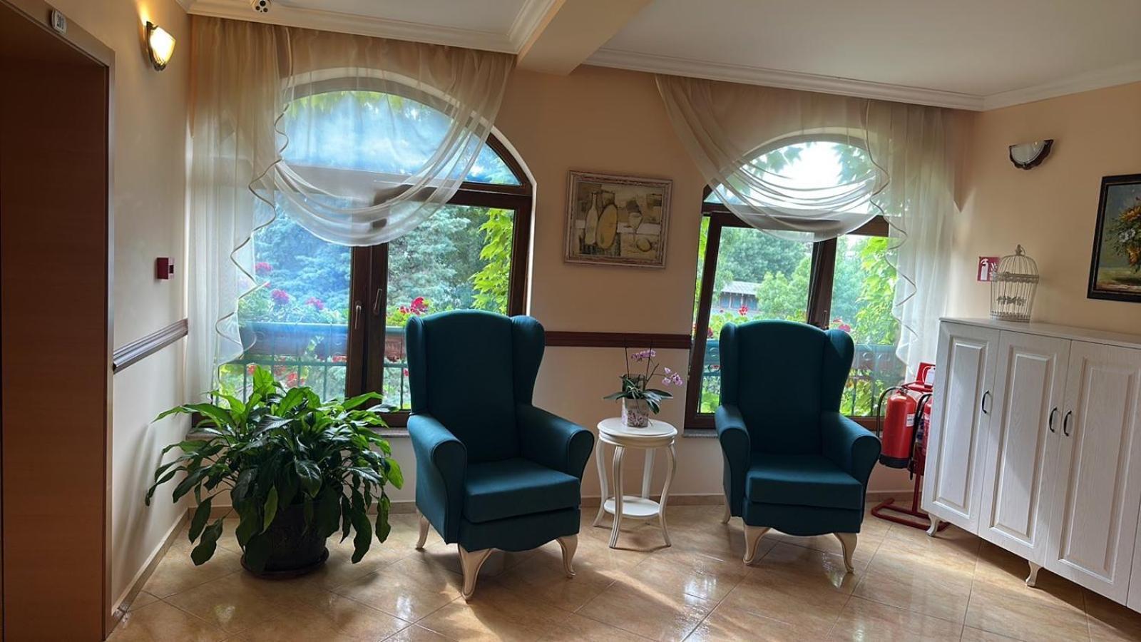 Oleander House And Tennis Club Солнечный берег Экстерьер фото