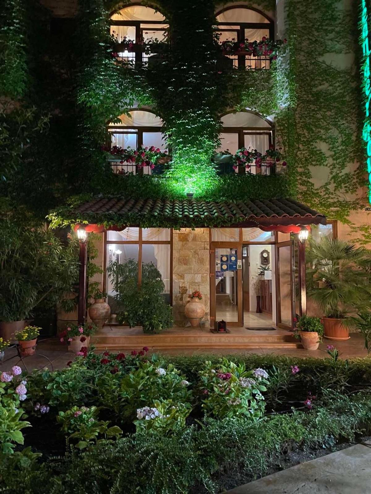 Oleander House And Tennis Club Солнечный берег Экстерьер фото